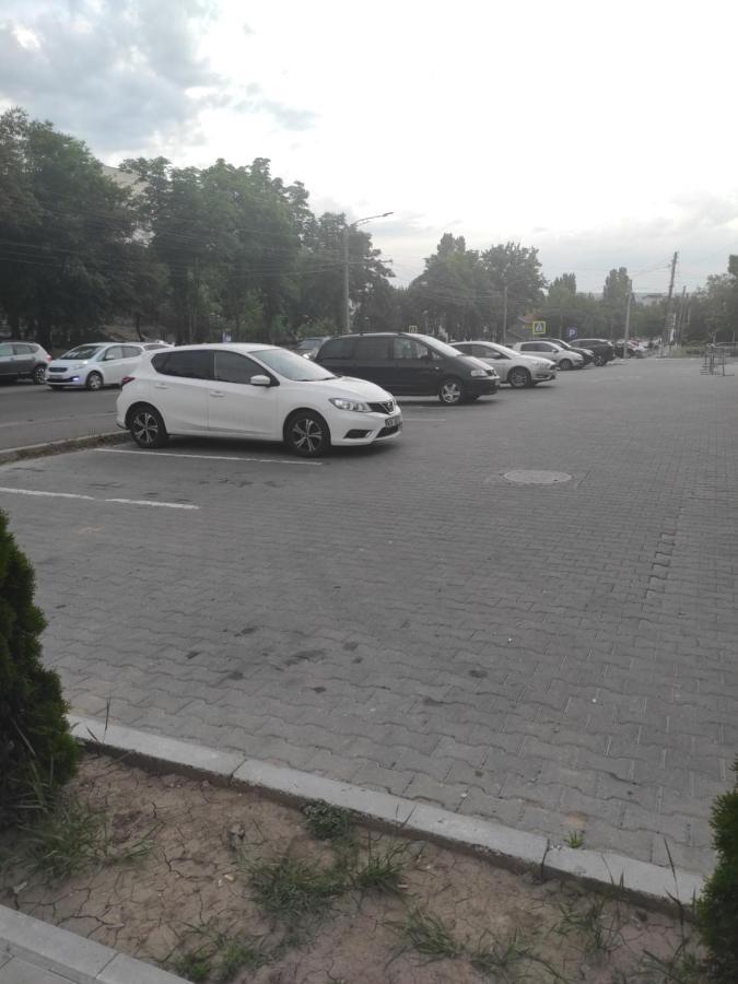 Hi-Tech Aparts Chisináu Exterior foto